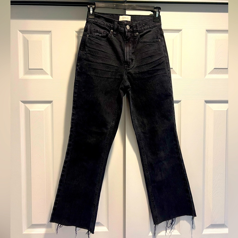 Pacific Sunwear, Teen/Womens’ Black ‘Stretch Crop Boot’ Cut Jeans, Size 23